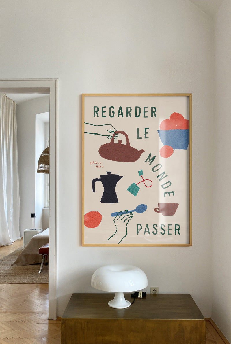 'Regarde Le Monde Passer' Art Print